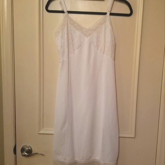 Gaymode 36 tall white vintage slip - Picture 1 of 4